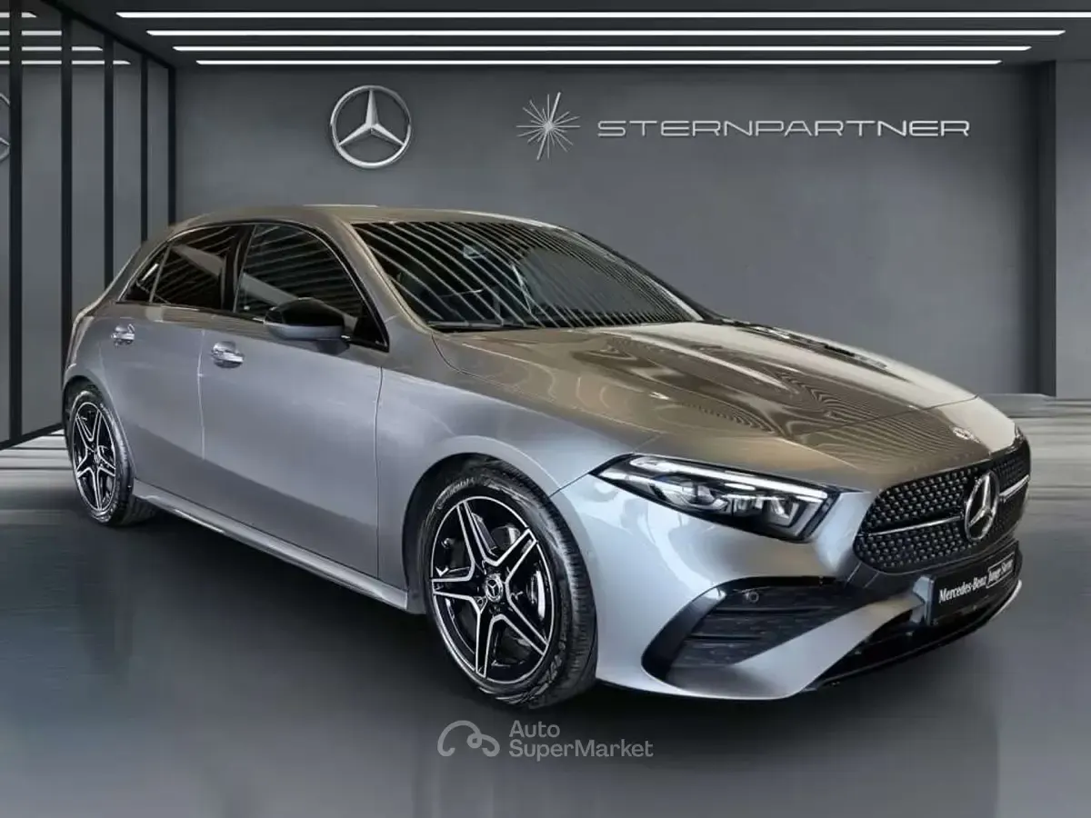 Usata Mercedes A200 AMG 163 CV (119 kW) 2024 Grigio Berlina
