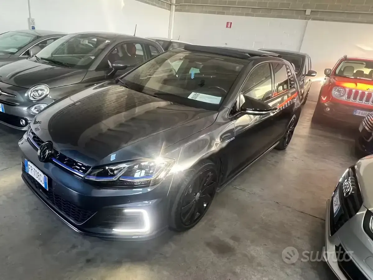 Usata VW Golf VII Executive 150 CV (110 kW) 2018 Blu Berlina