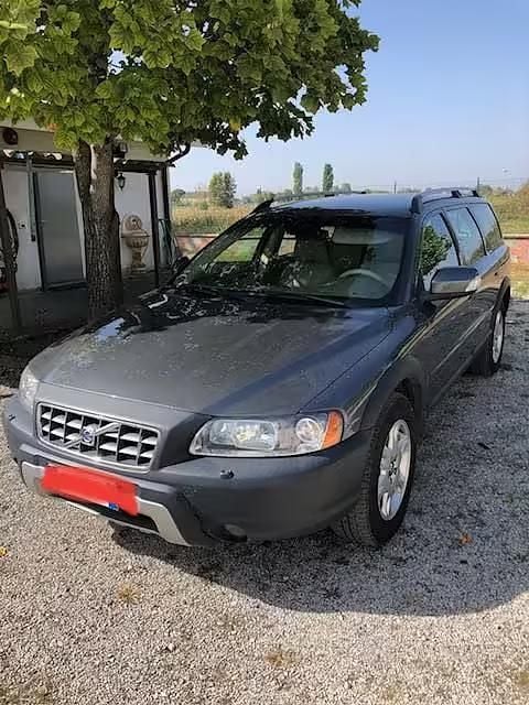 Usata Volvo XC70 185 CV (136 kW) 2007 Marrone Station wagon