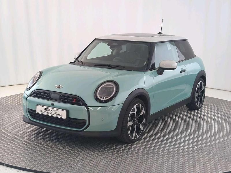 Usata Mini Cooper S Classic 204 CV (150 kW) 2024 Verde Utilitaria
