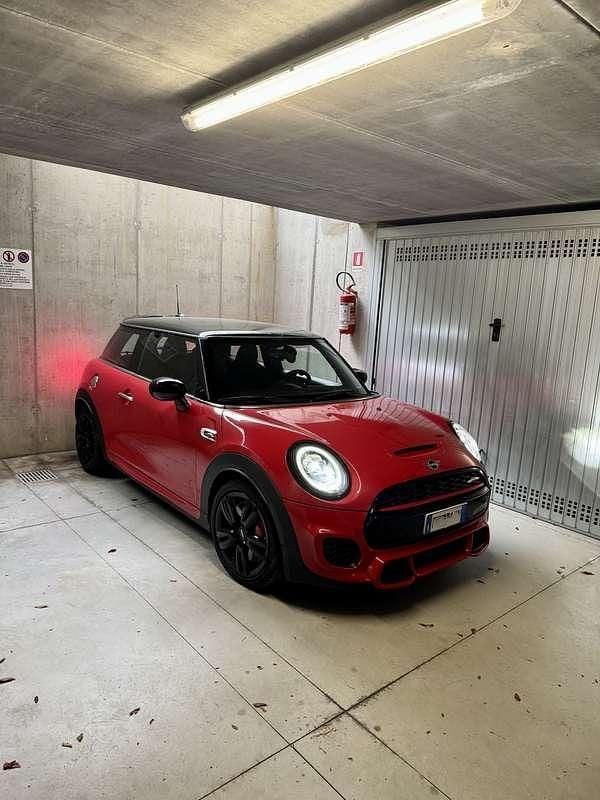 Usata Mini John Cooper Works 231 CV (169 kW) 2019 Rosso Utilitaria