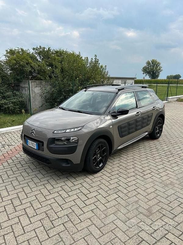 Usata Citroën C4 Cactus 2014 Grigio Utilitaria