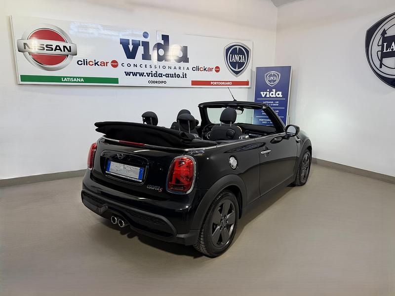 Usata Mini Cooper S 178 CV (130 kW) 2022 Nero Utilitaria