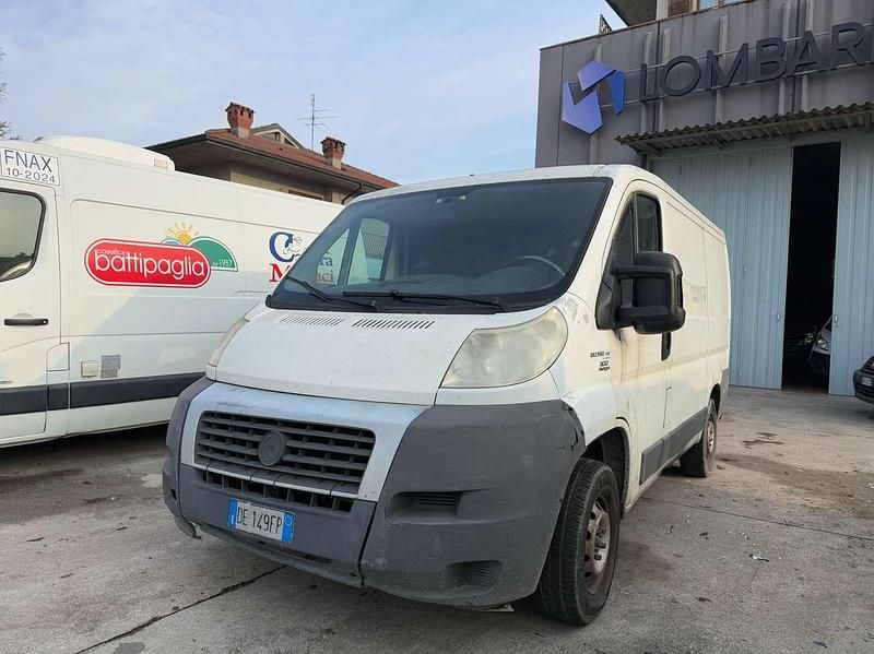 Bianco Usata 2006 Fiat Ducato Furgone | 2300 € (Buon prezzo) - Immagine 1/4