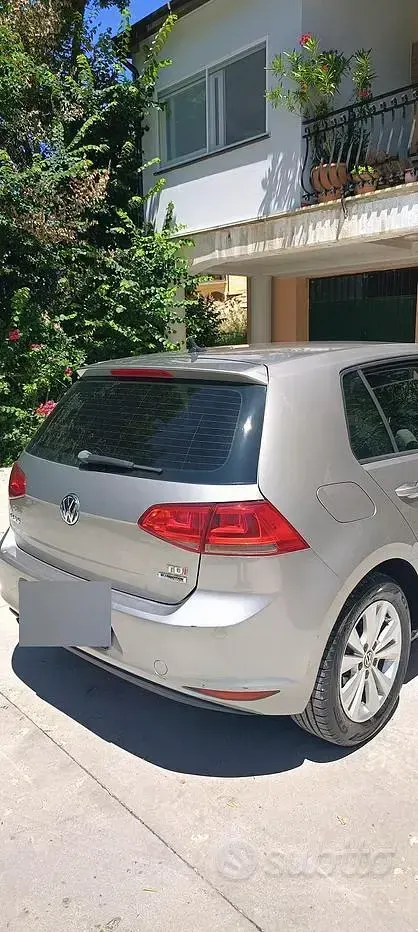 Usata VW Golf VII 105 CV (77 kW) 2014 Grigio Berlina