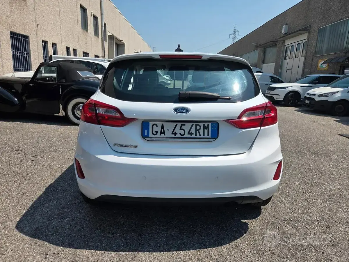 Usata Ford Fiesta Business Edition 86 CV (63 kW) 2020 Bianco Utilitaria