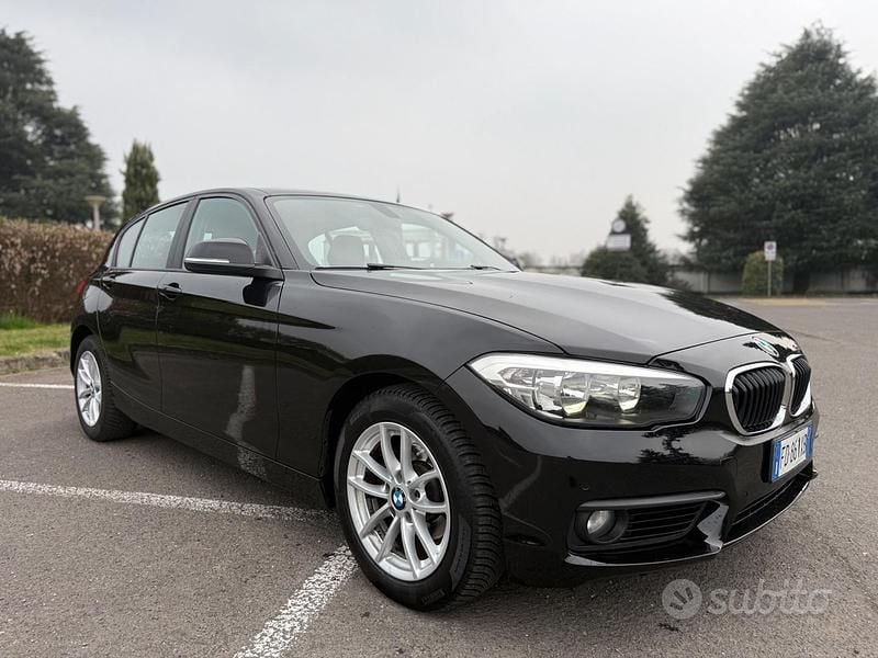 Usata BMW 118 149 CV (109 kW) 2016 Nero Utilitaria