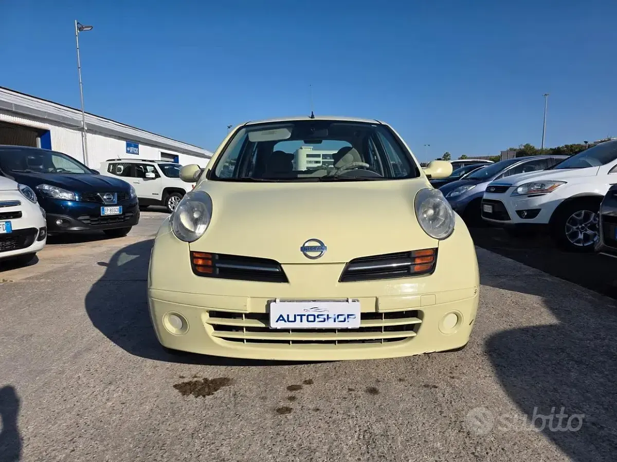 Usata Nissan Micra Acenta 80 CV (58 kW) 2005 Giallo Berlina