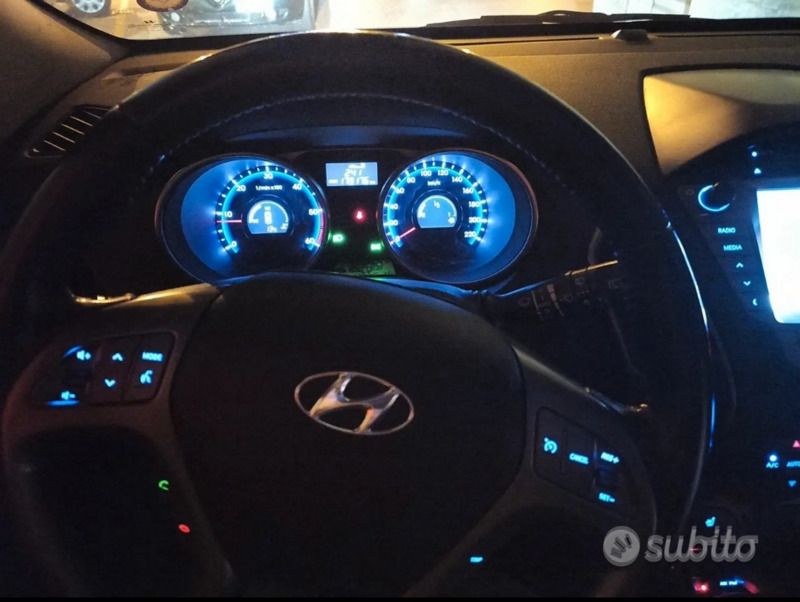 Usata 2014 Hyundai ix35 SUV | 5500 € (Ottimo prezzo) - Immagine 1/4