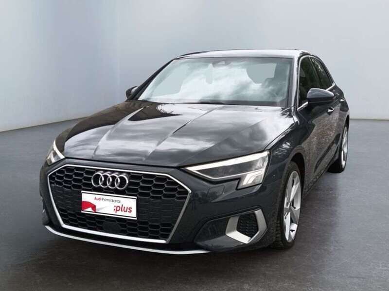 Grigio Usata 2023 Audi A3 Sportback Advanced Due volumi | 29.400 € (Cara) - Immagine 1/4