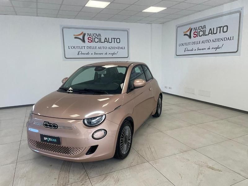 Usata Fiat 500e Icon 86 kW (118 CV) 2023 Rosso
