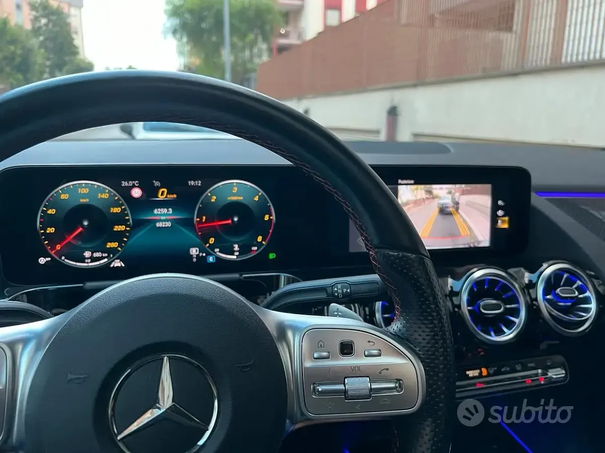 Usata Mercedes GLA200 2021 Grigio SUV