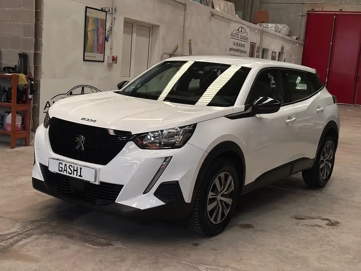 Usata Peugeot 2008 GT 110 CV (80 kW) 2022 Bianco SUV