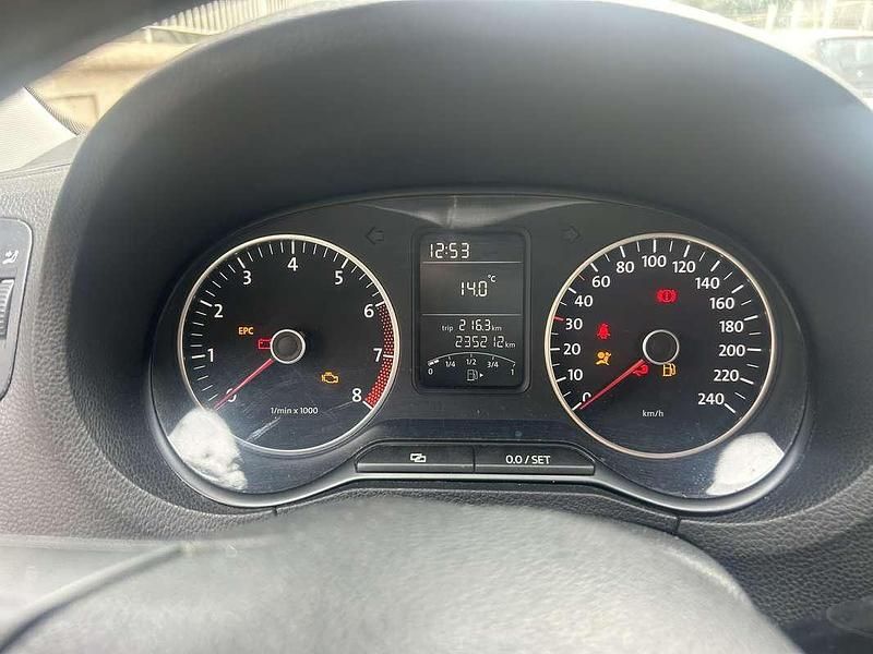 Usata VW Polo Comfortline 86 CV (63 kW) 2010 Grigio Berlina