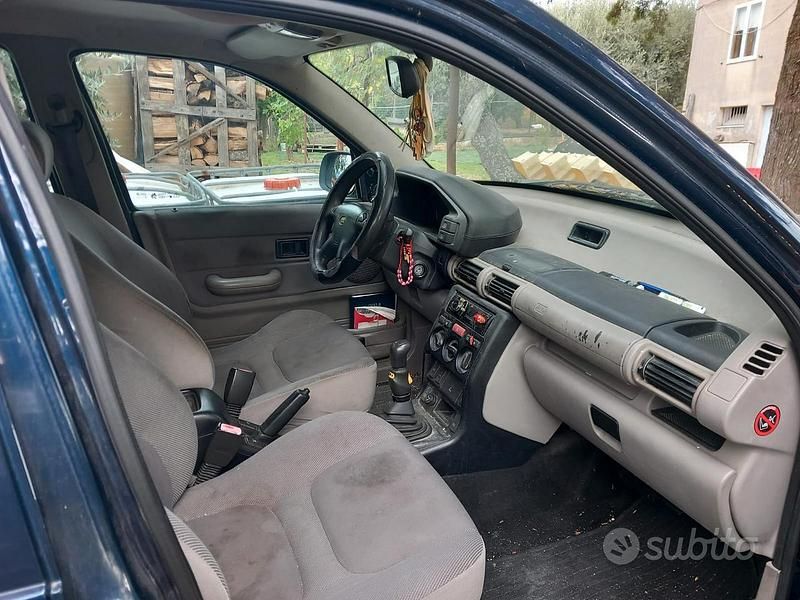 Usata Land Rover Freelander 2002 Blu SUV