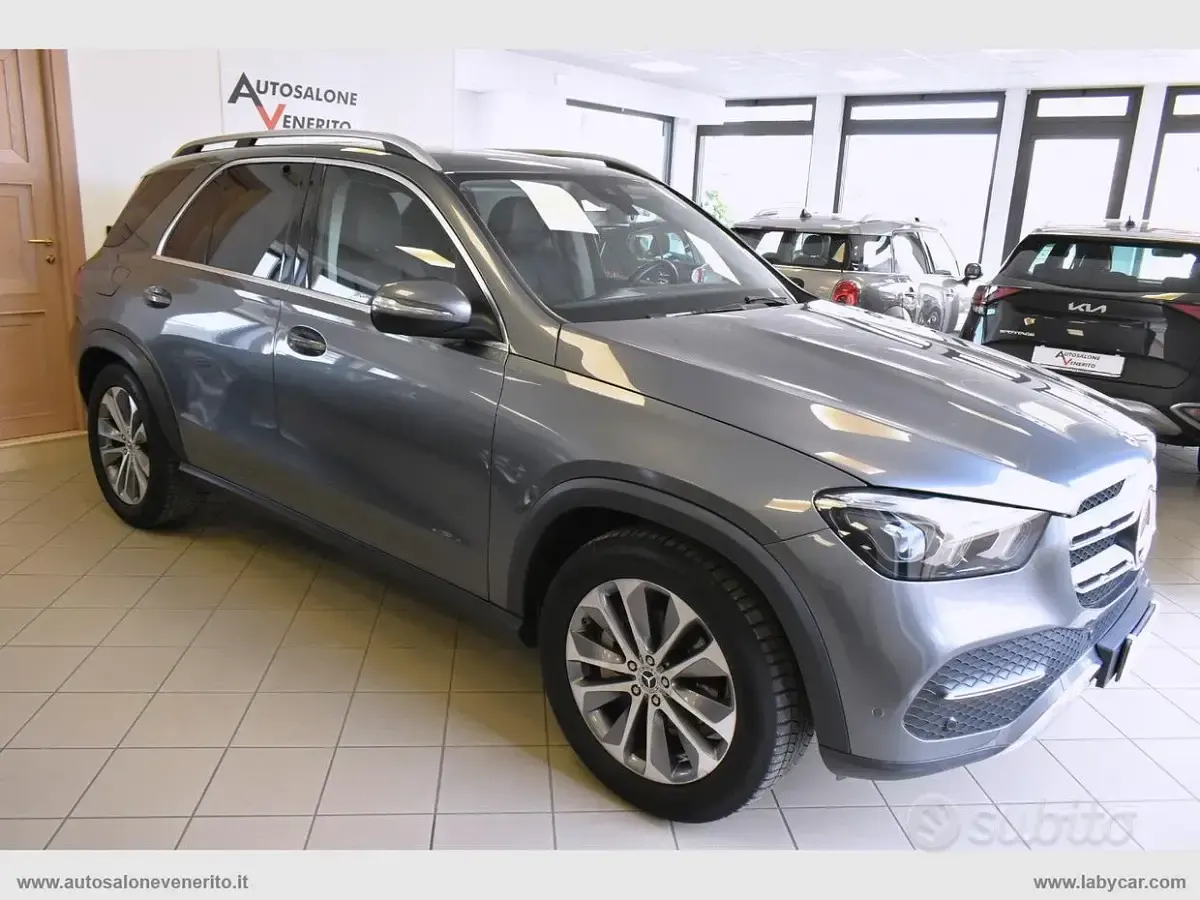 Usata Mercedes GLE300 Premium 245 CV (180 kW) 2020 Grigio SUV
