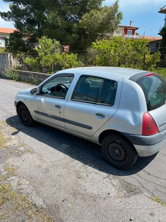 Usata Renault Clio II 2000 Grigio Utilitaria