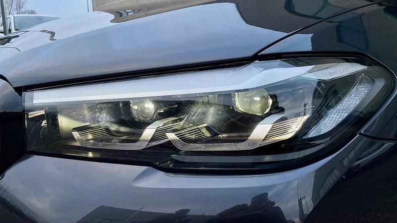 Usata BMW 520 Luxury Line 190 CV (139 kW) 2022 Grigio Station wagon
