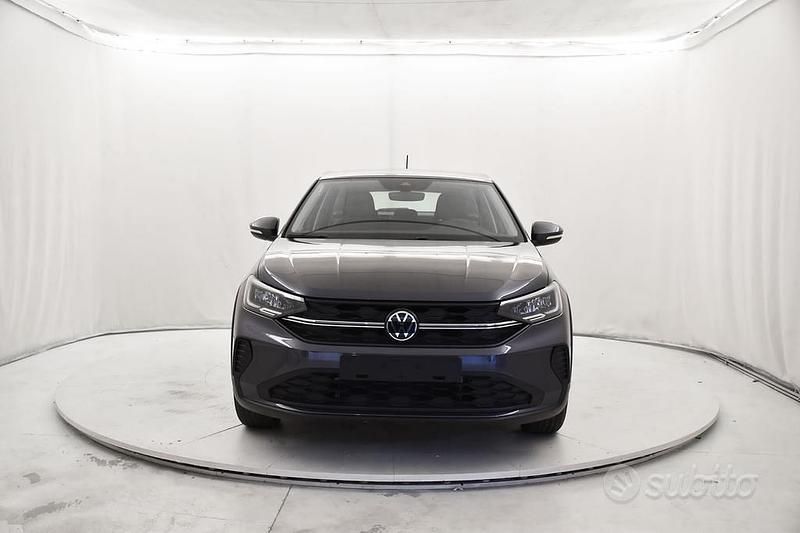 Nuova VW Taigo Life 95 CV (69 kW) 2025 Silver reflex metallizzato SUV