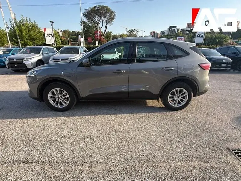 Usata Ford Kuga Business Edition 225 CV (165 kW) 2022 Grigio SUV
