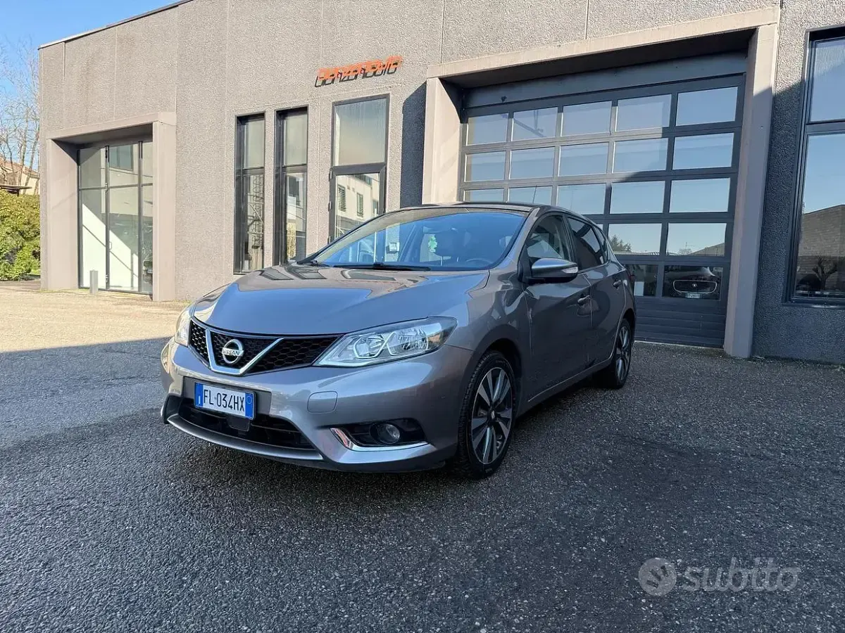 Occasion Nissan Pulsar N-Connecta 110 ch (80 kW) 2016 Gris Citadine