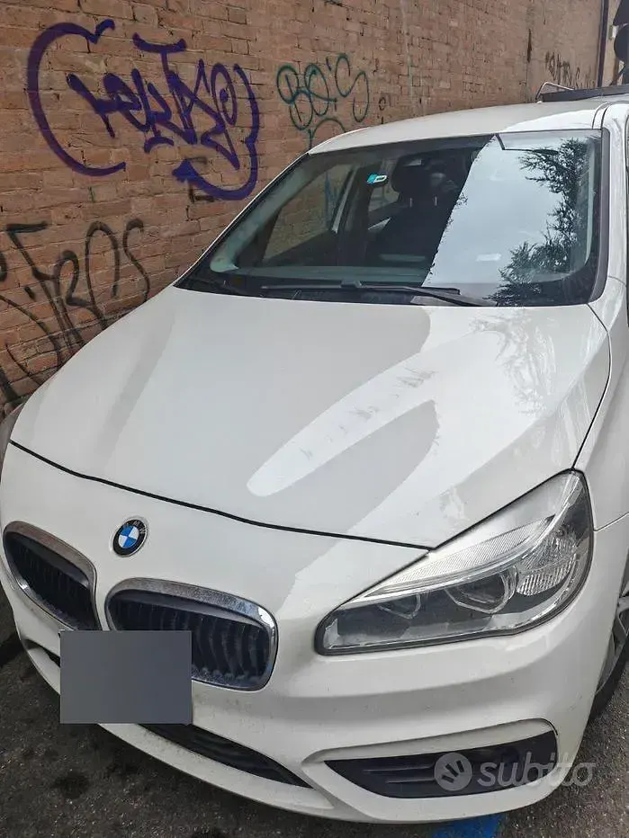 Usata BMW 218 Active Tourer Advantage 150 CV (110 kW) 2016 Bianco Monovolume