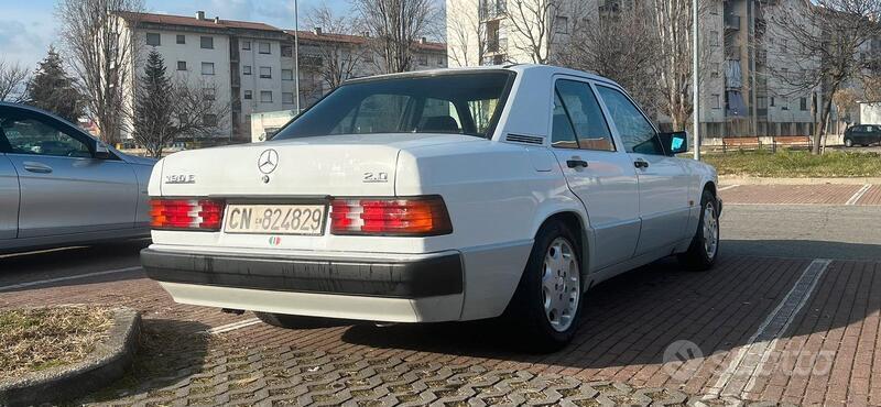 Usato 1991 Mercedes 190 2.0 Benzin 105 CV (6.000 €)
