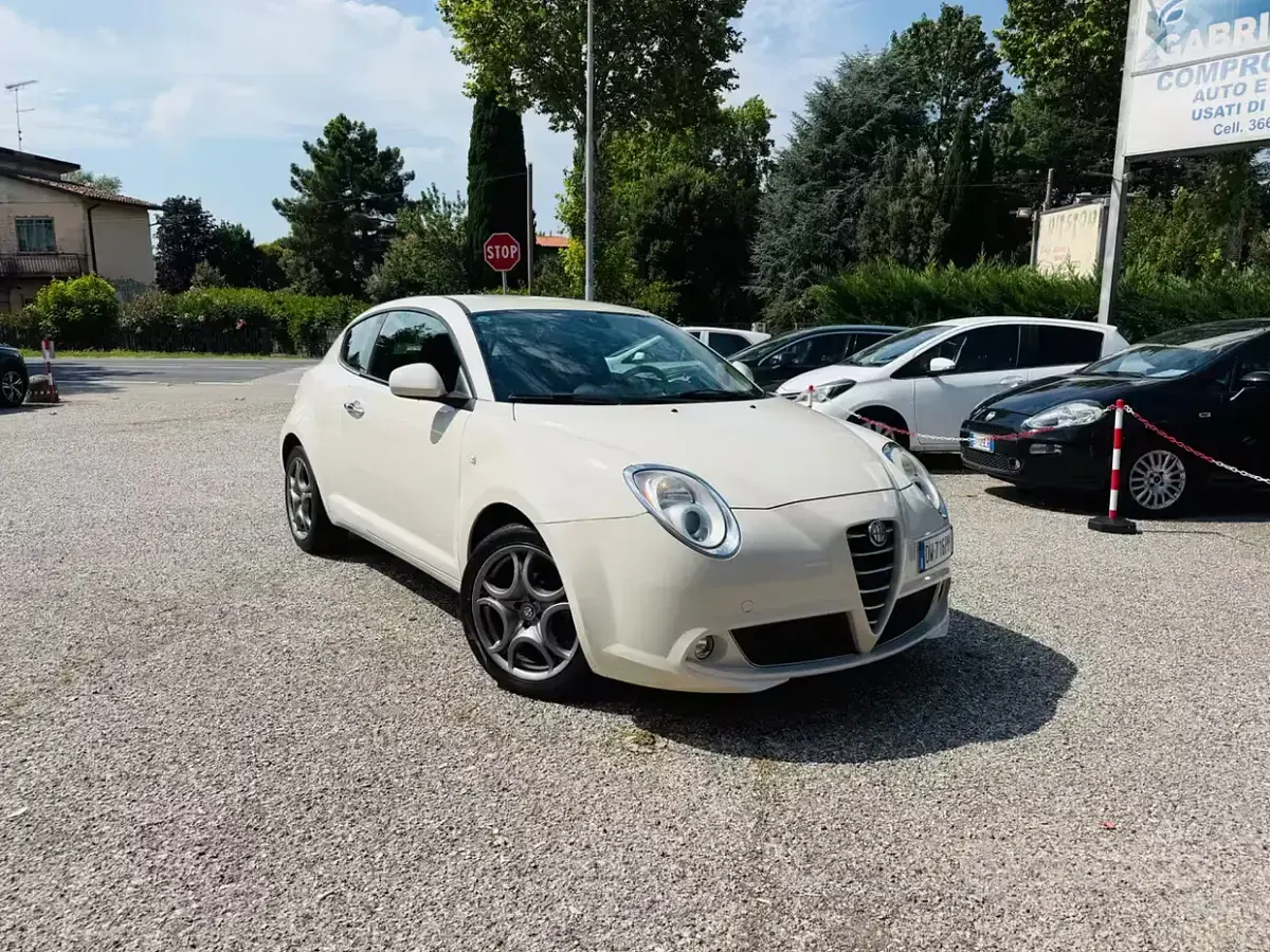 Usata Alfa Romeo MiTo Distinctive 79 CV (58 kW) 2009 Utilitaria