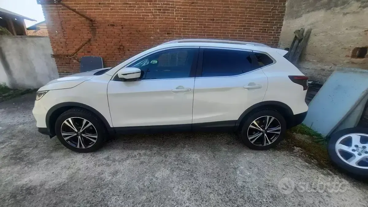 Usata Nissan Qashqai 159 CV (116 kW) 2019 Bianco SUV