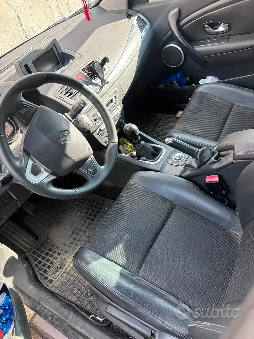 Usata Renault Mégane 130 CV (95 kW) 2013 Utilitaria