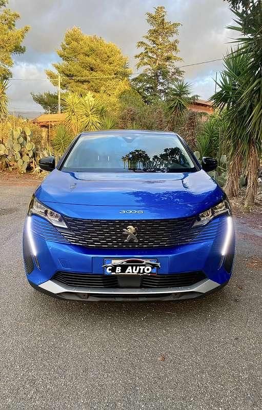 Usata Peugeot 3008 GT 131 CV (96 kW) 2022 Blu/azzurro SUV