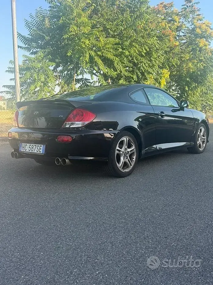 Usata Hyundai Coupé 167 CV (122 kW) 2006 Nero Coupé