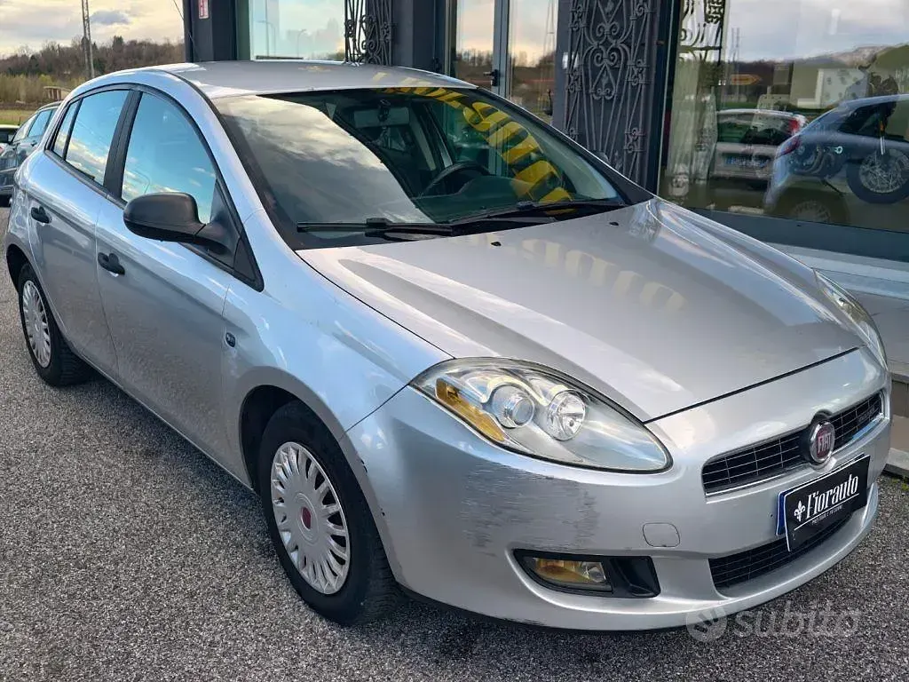 Usata Fiat Bravo Active 120 CV (88 kW) 2009 Grigio Utilitaria