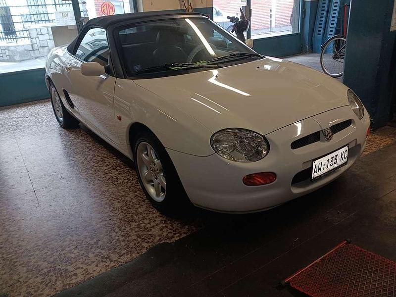 Usata MG F 120 CV (88 kW) 1998 Bianco Cabrio