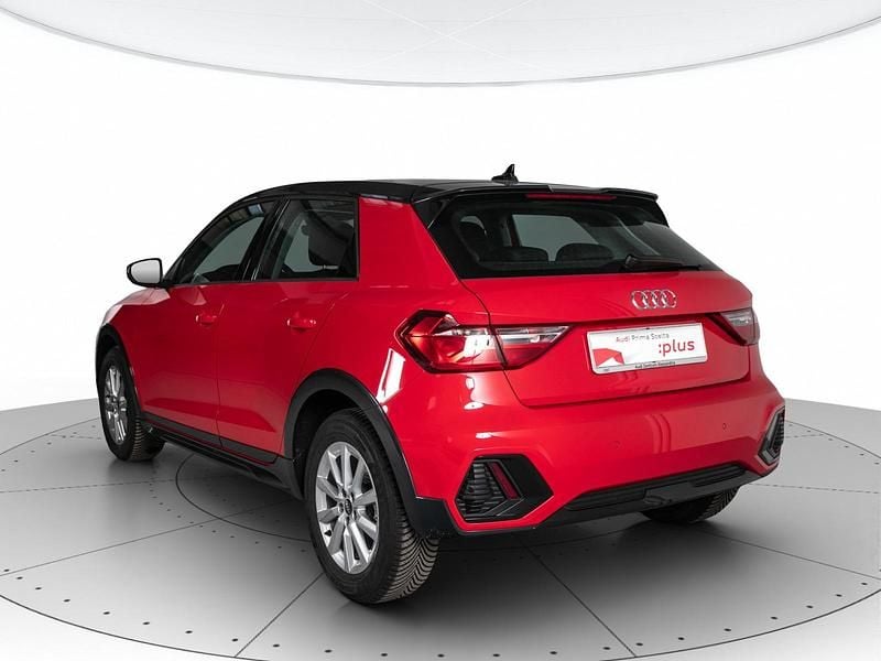 Usata Audi A1 Admired 110 CV (80 kW) 2022 Rosso SUV