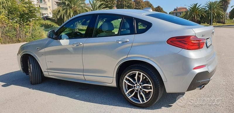 Usata BMW X4 M Sport 190 CV (139 kW) 2015 Grigio SUV