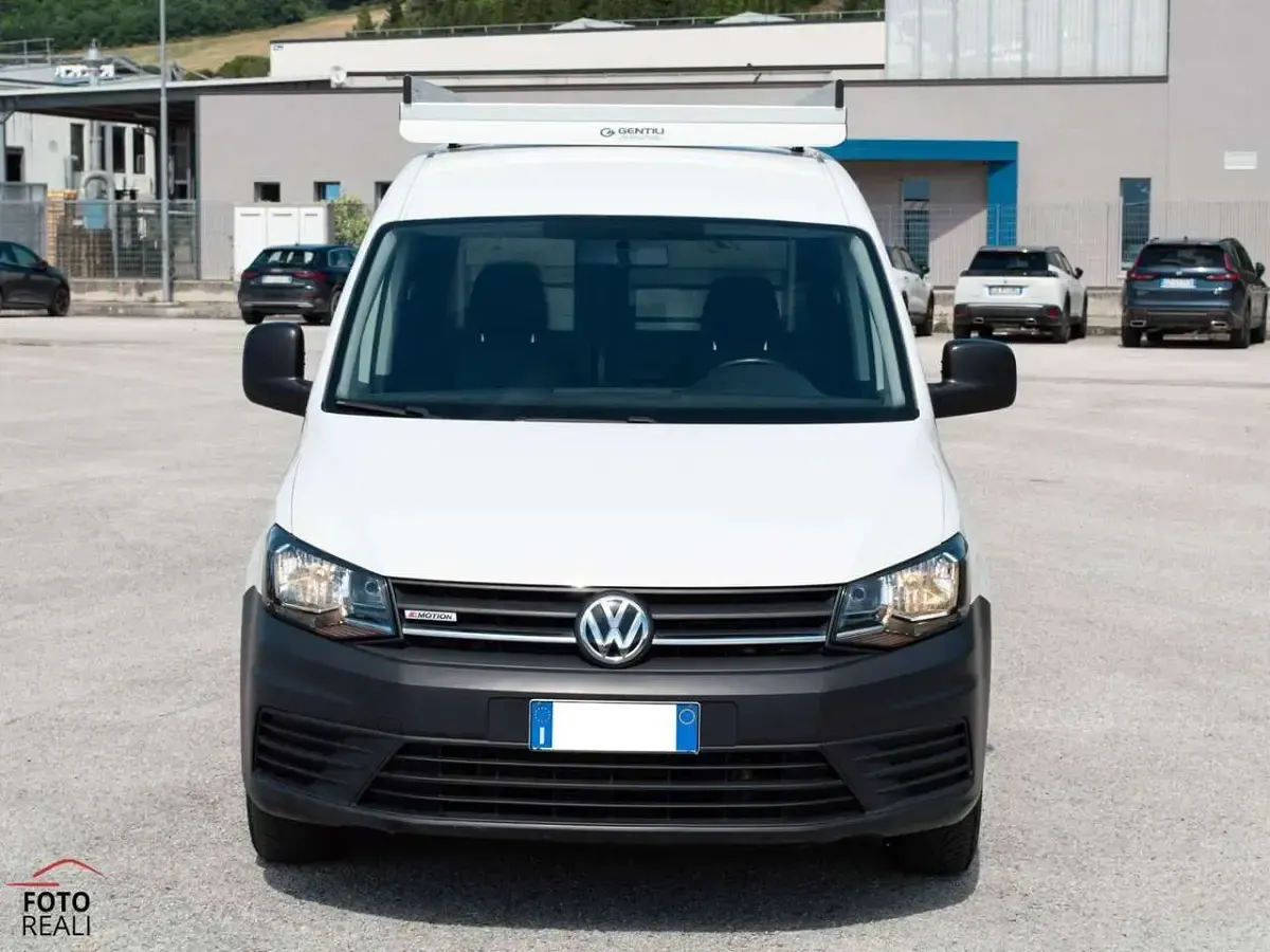 Usata VW Caddy Maxi 122 CV (89 kW) 2019 Bianco Monovolume
