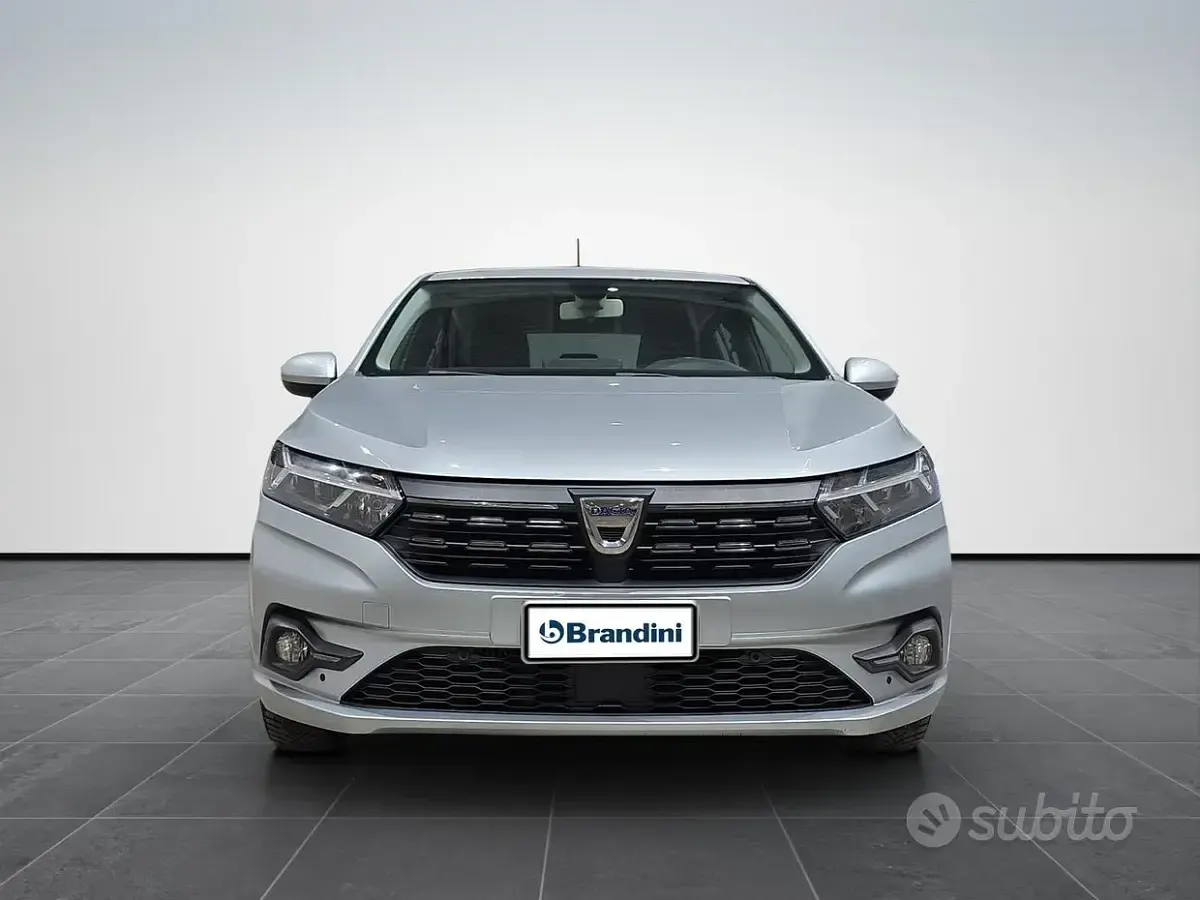Usata Dacia Sandero Comfort 91 CV (66 kW) 2021 Grigio Berlina