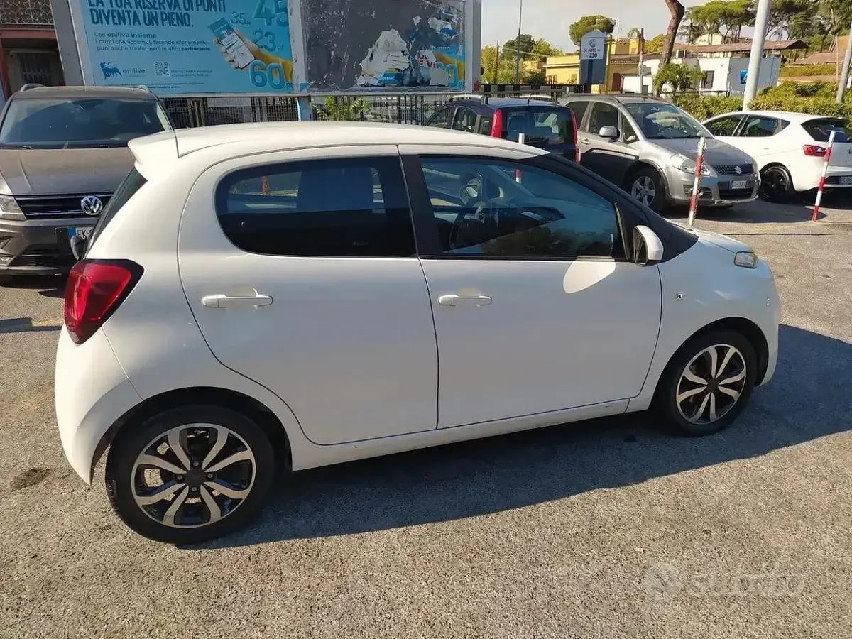 Usata Citroën C1 Shine 72 CV (52 kW) 2019 Bianco Utilitaria