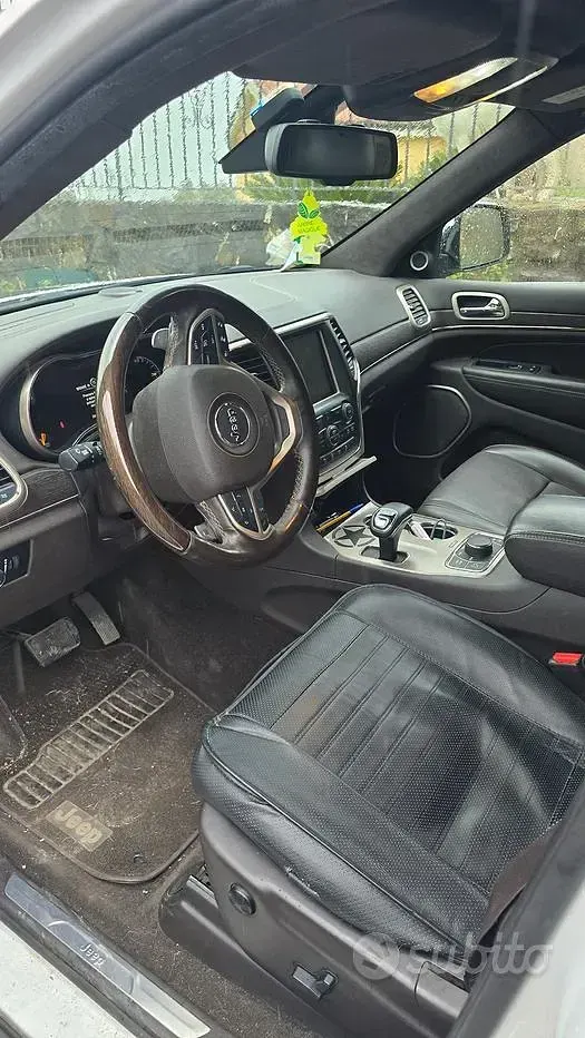 Usata Jeep Grand Cherokee 250 CV (183 kW) 2013 Bianco SUV