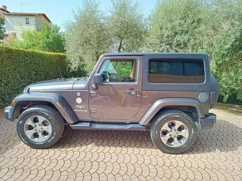 Grigio Usata 2016 Jeep Wrangler Sahara SUV | 33.800 € (Buon prezzo) - Immagine 1/4