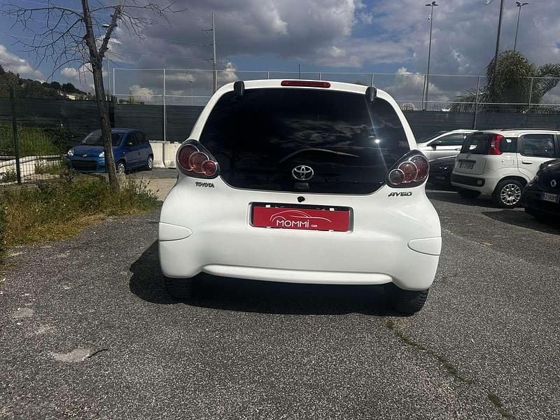 Usata Toyota Aygo Edition 68 CV (50 kW) 2011 Other Utilitaria