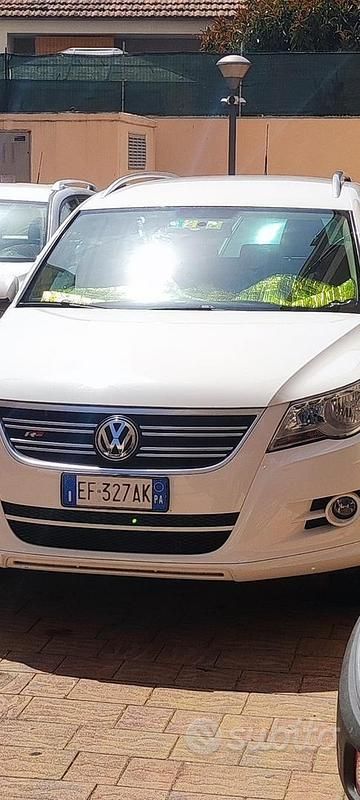 Usata VW Tiguan R-line 170 CV (125 kW) 2010 Bianco SUV