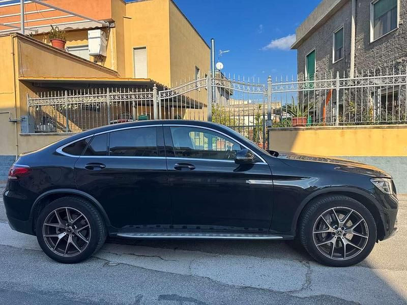 Usata Mercedes GLC220 Premium Plus 194 CV (142 kW) 2022 Nero Coupé