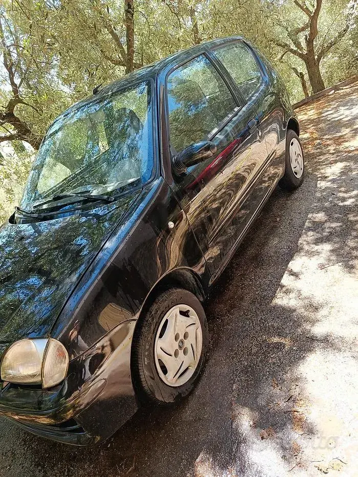 Usata Fiat 600 54 CV (39 kW) 2006 Utilitaria