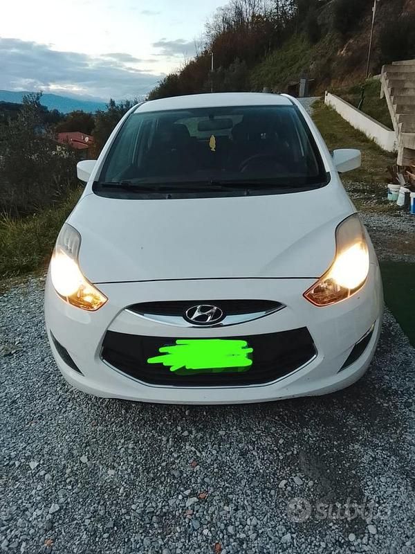 Bianco Usata 2014 Hyundai ix20 Due volumi | 5500 € (Ottimo prezzo) - Immagine 1/4