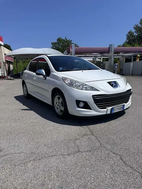 Usata Peugeot 207 Sport 95 CV (69 kW) 2009 Berlina