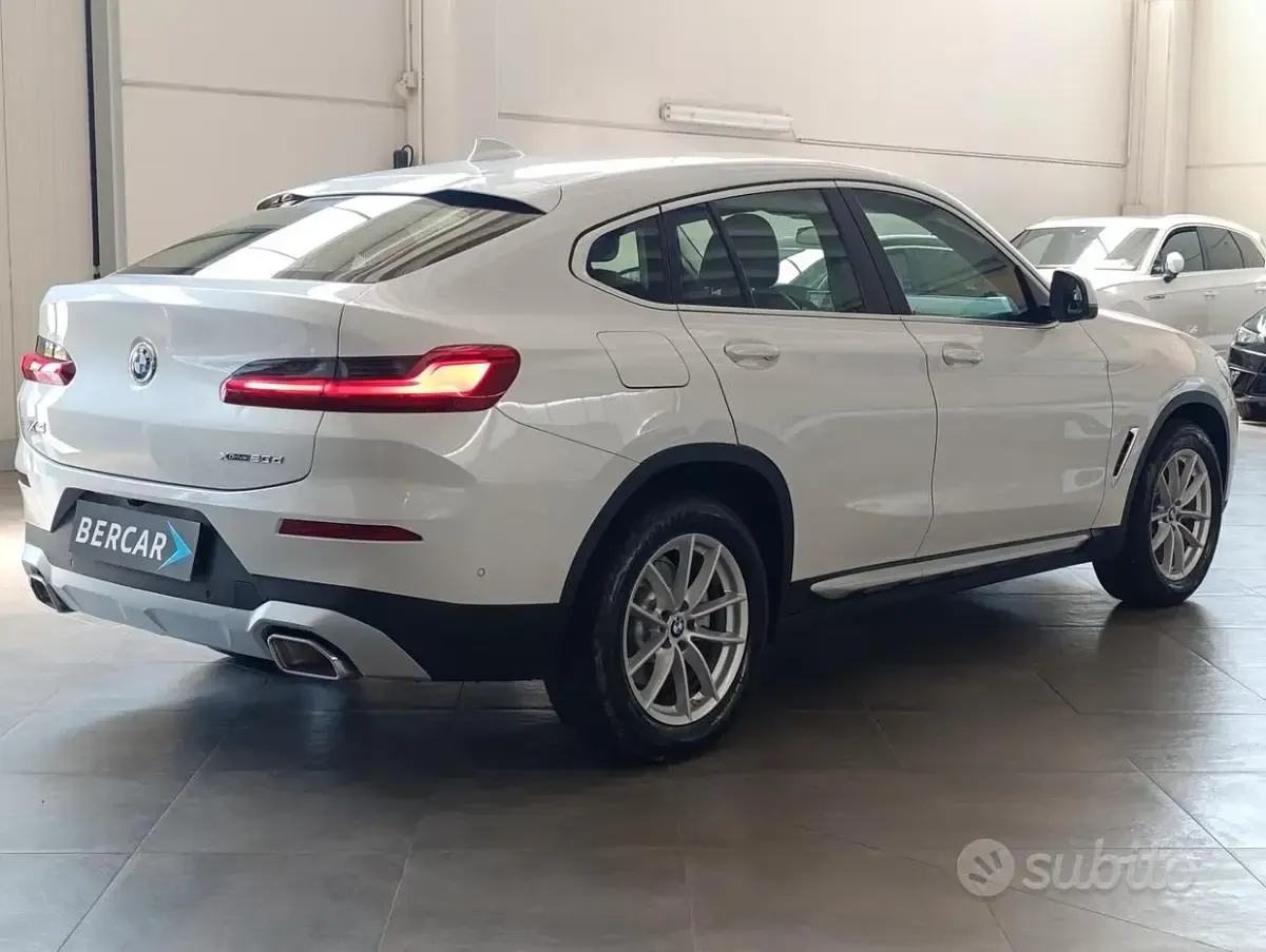 Usata BMW X4 Performance 190 CV (139 kW) 2022 Bianco SUV