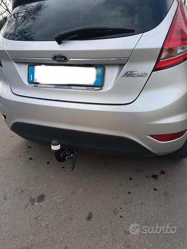 Usata Ford Fiesta Titanium 2009 Grigio Utilitaria