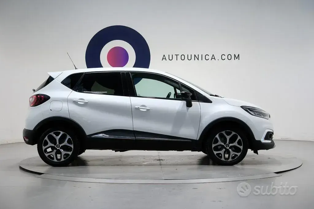 Usata Renault Captur Business 90 CV (66 kW) 2019 Bianco SUV